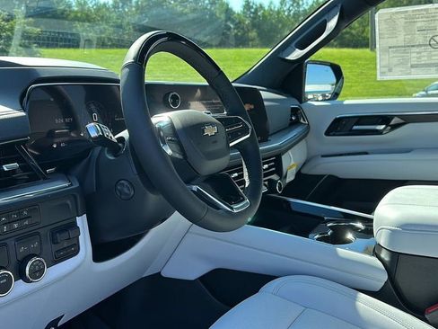 New 2025 Chevrolet Tahoe Premier image 11