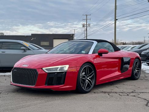 Used 2018 Audi R8 V10 image 3