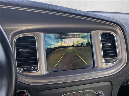 Used 2023 Dodge Charger SXT RWD image 14