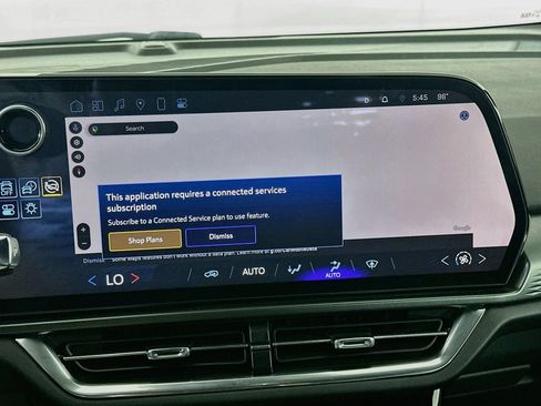 Used 2025 Chevrolet Equinox EV LT FWD image 22