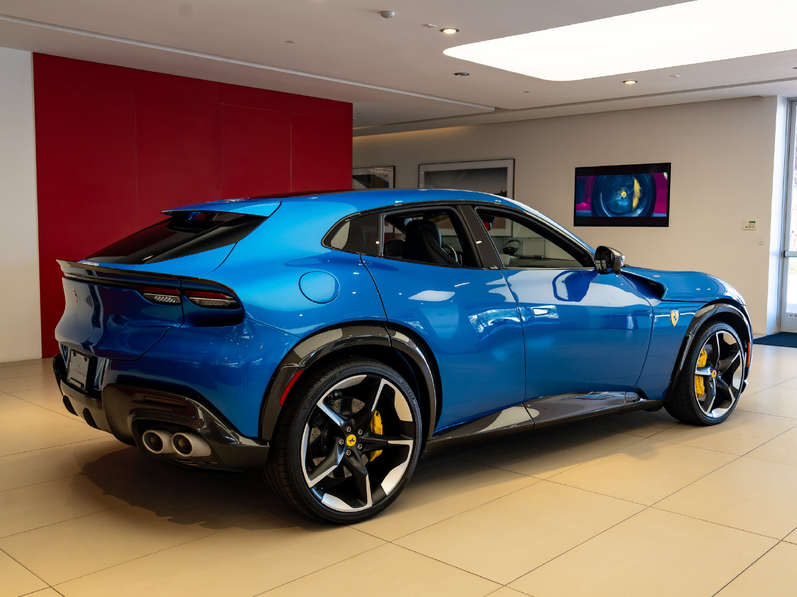 Used 2023 Ferrari Purosangue AWD/4WD image 6