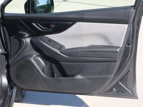 Used 2019 Subaru Crosstrek 2.0i Premium image 15