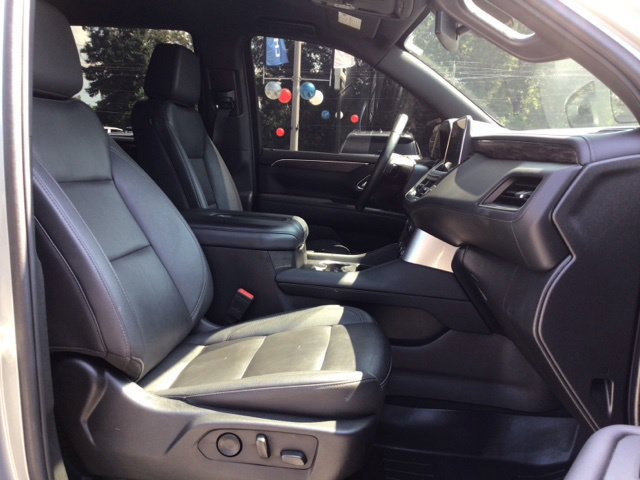Used 2024 Chevrolet Tahoe LT RWD image 28