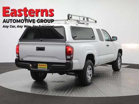 Used 2020 Toyota Tacoma SR RWD image 5