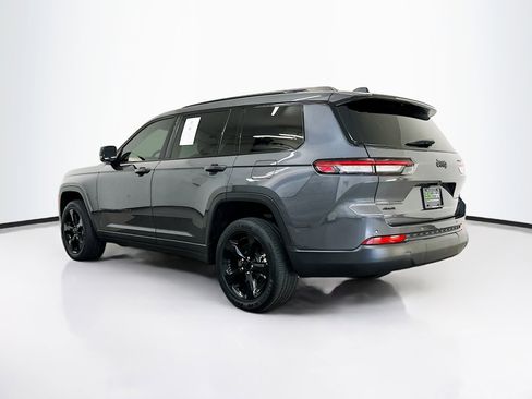 Used 2024 Jeep Grand Cherokee L Altitude AWD/4WD image 5