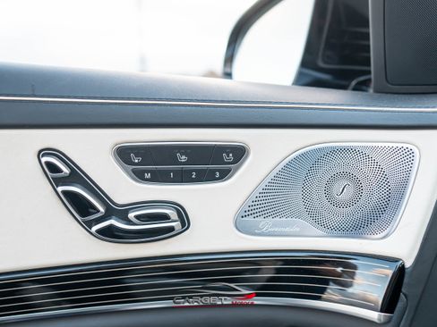 Used 2020 Mercedes-Benz S 560 Sedan image 42