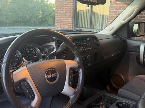 Used 2009 GMC Sierra 1500 SLE w/ Power Pack Plus AWD/4WD image 13