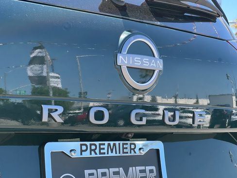 New 2026 Nissan Rogue Platinum AWD/4WD image 24