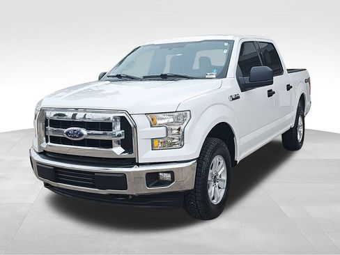 Used 2016 Ford F150 XLT w/ Trailer Tow Package image 7
