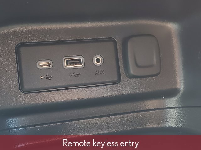 Used 2019 Chevrolet Equinox LT FWD image 24