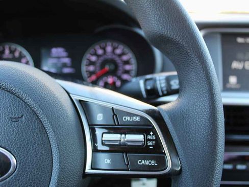 Used 2019 Kia Optima LX image 17