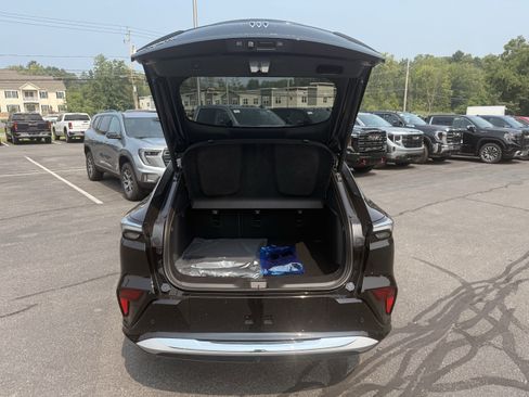 New 2025 Buick Envista Avenir image 20