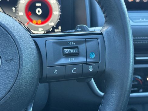 Used 2024 Nissan Rogue Platinum w/ Platinum Premium Package AWD/4WD image 28