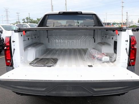 Used 2024 Chevrolet Silverado EV W/T image 8
