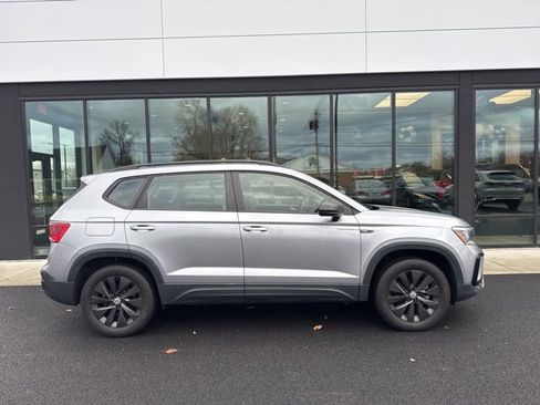 Used 2022 Volkswagen Taos S w/ IQ Drive S Package image 2