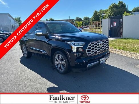 Used 2025 Toyota Sequoia Capstone AWD/4WD image 1