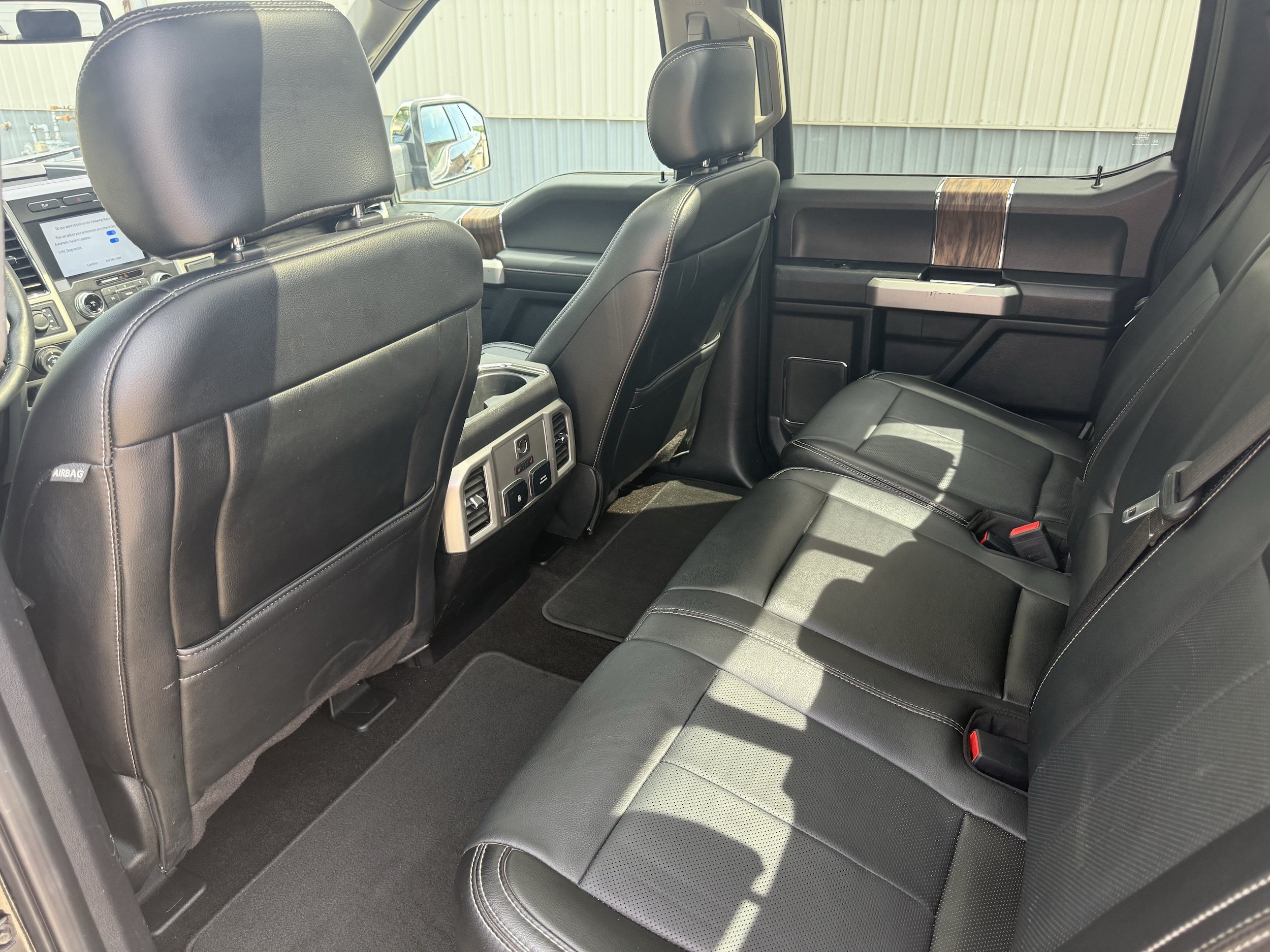 Used 2020 Ford F150 Lariat w/ Equipment Group 502A Luxury AWD/4WD image 13