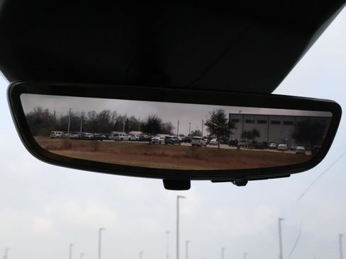 Used 2022 Cadillac Escalade ESV Premium Luxury Platinum image 37