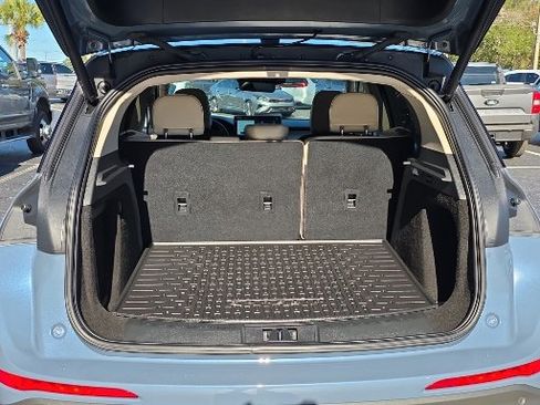 Used 2025 Lincoln Corsair FWD w/ Equipment Group 101A image 20