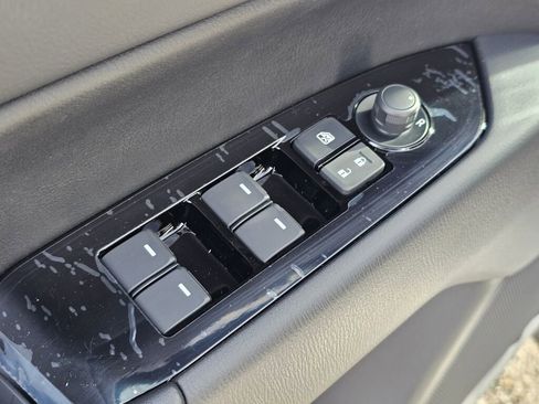 New 2025 MAZDA CX-5 AWD 2.5 S w/ Preferred Package image 32