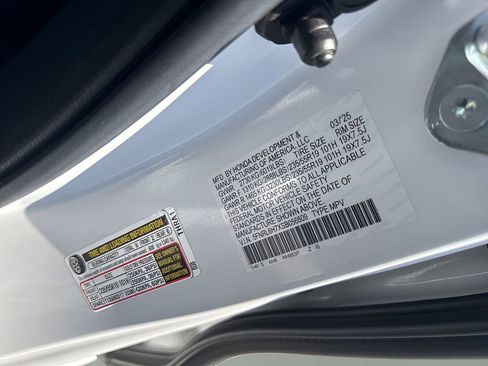 Used 2025 Honda Odyssey Sport-L image 38