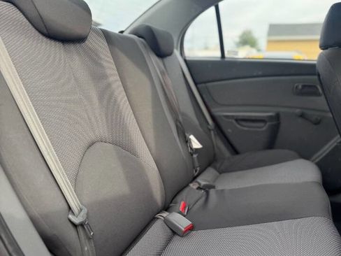 Used 2009 Kia Rio LX image 8