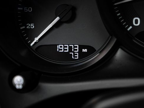 Used 2024 Porsche Macan image 24