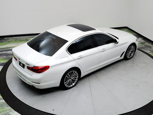 Used 2017 BMW 530i image 35