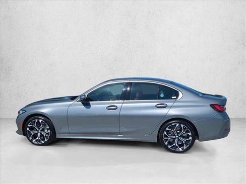 Used 2026 BMW 330i Sedan w/ Convenience Package RWD image 9
