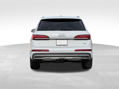Used 2021 Audi Q7 3.0T Prestige w/ Prestige Package AWD/4WD image 4