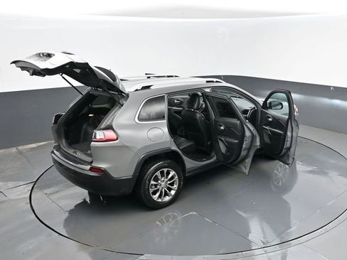 Used 2021 Jeep Cherokee Latitude Plus image 28