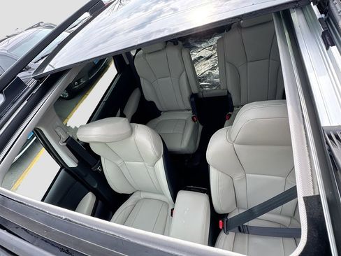 New 2026 Subaru Ascent Limited image 26