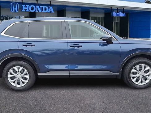 Certified 2025 Honda CR-V LX image 9