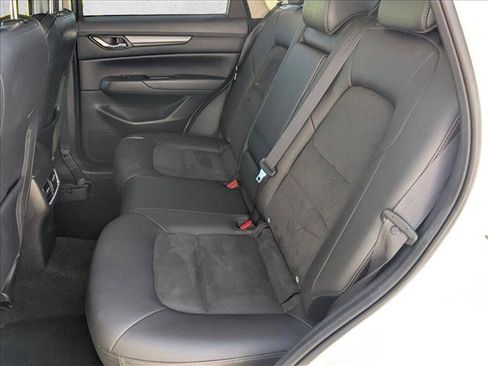 Used 2018 MAZDA CX-5 Touring w/ Preferred Equipment Package FWD image 18
