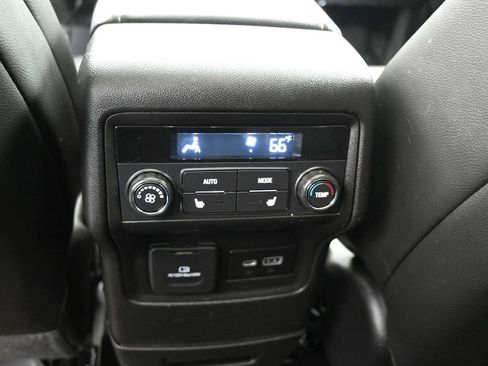 Used 2023 GMC Acadia Denali w/ Denali Ultimate Package image 22