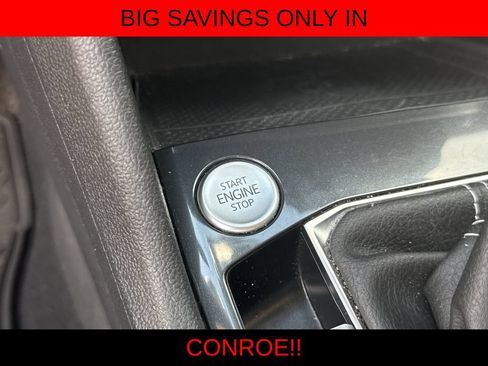 Used 2022 Volkswagen Tiguan SE FWD image 18