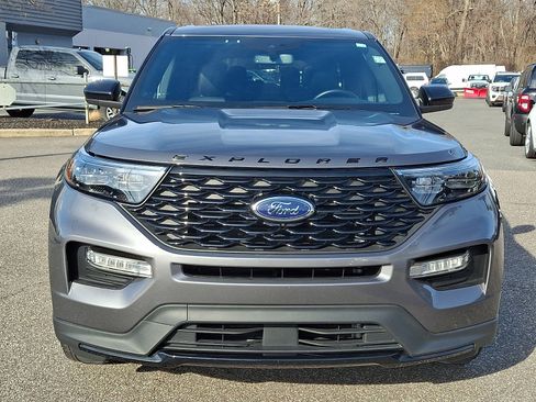 Certified 2022 Ford Explorer ST-Line image 3