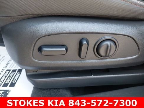 Used 2023 Chevrolet TrailBlazer RS w/ Sun and Liftgate Package AWD/4WD image 22