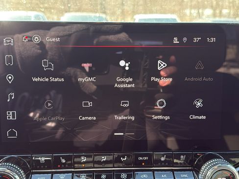 New 2026 GMC Canyon Denali image 14