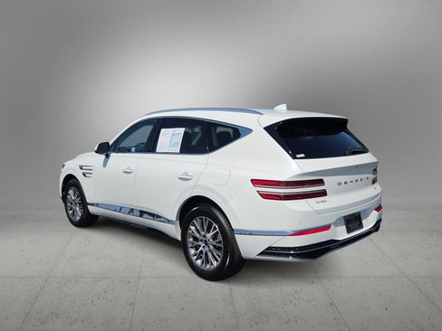 Certified 2025 Genesis GV80 2.5T Standard AWD/4WD image 6