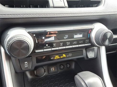 Used 2023 Toyota RAV4 LE image 15