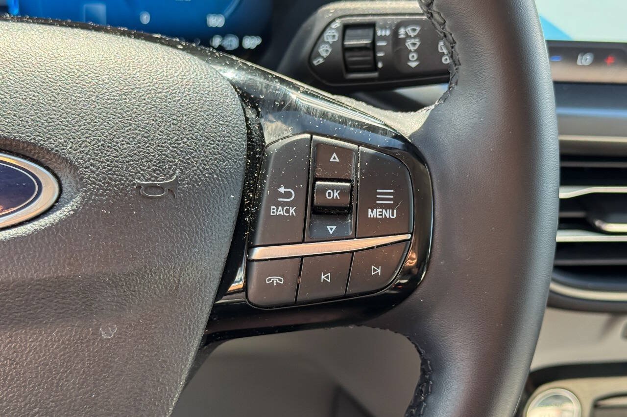 Used 2023 Ford Escape Active w/ Tech Pack #2 AWD/4WD image 26
