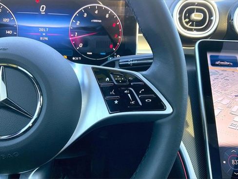 Used 2025 Mercedes-Benz C 300 4MATIC Sedan image 21