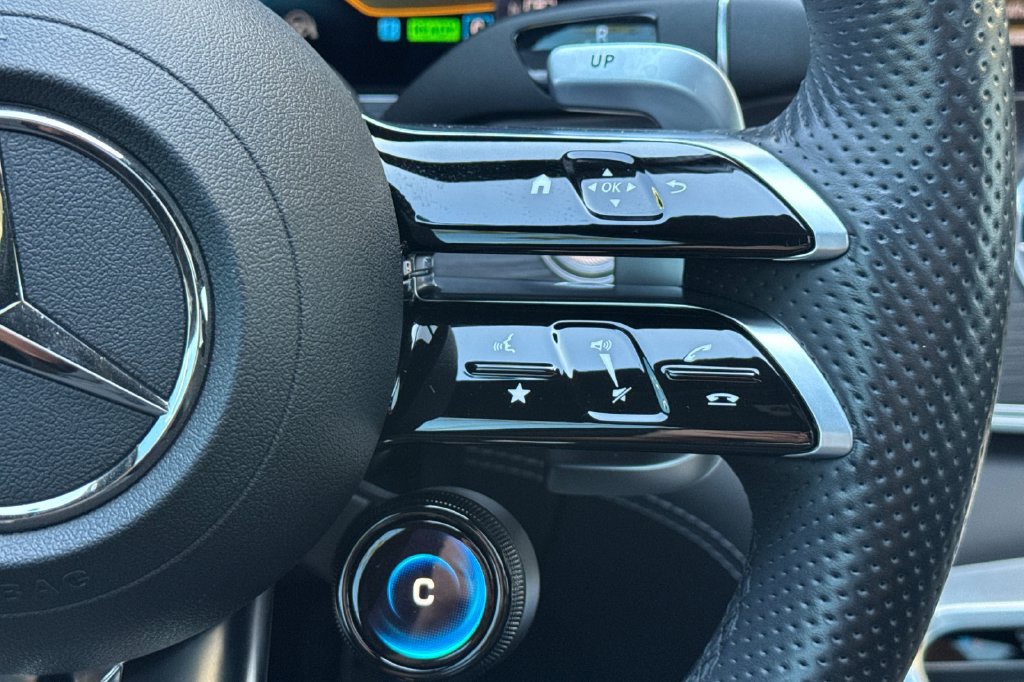 Used 2023 Mercedes-Benz AMG GT 43 image 30