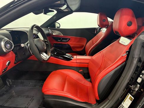 Used 2024 Mercedes-Benz SL 55 AMG 4MATIC image 10