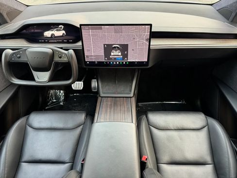 Used 2023 Tesla Model X AWD/4WD image 23