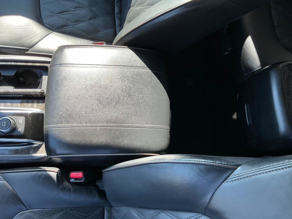 Used 2023 Nissan Armada Platinum w/ Captain's Chairs Package RWD image 21