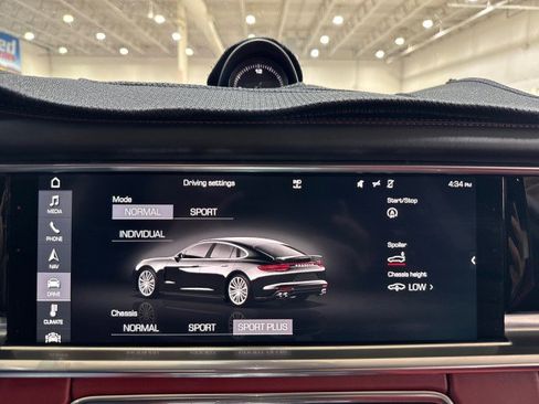 Used 2017 Porsche Panamera image 75