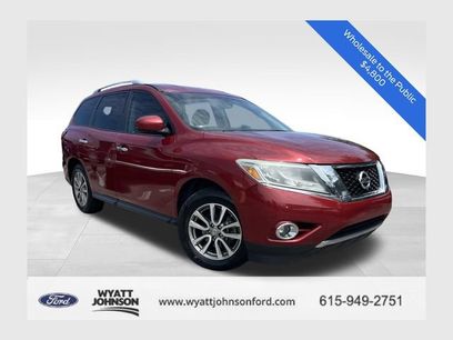 Used 2015 Nissan Pathfinder SV