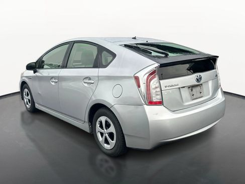 Used 2013 Toyota Prius Two FWD image 5